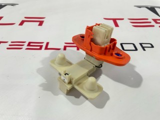 Разъём высоковольтный основной батареи н/к, ориг. номер 2840625-1, 3-2840625-1, Tesla Model 3 2017-2021