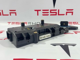 прочая запчасть, ориг. номер 1106394-12-H, Tesla Model Y 2020-2026