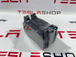 тормозные колодки, ориг. номер 1044621-00-D, 1044622-00-D, 8008240-00-C, Tesla Model Y 2020-2026