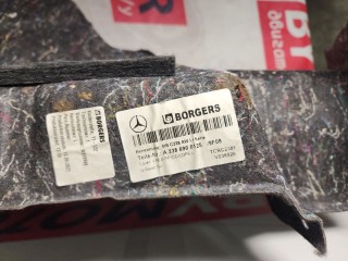Обшивка багажника, ориг. номер A2386900125, Mercedes E W238 2016-2021