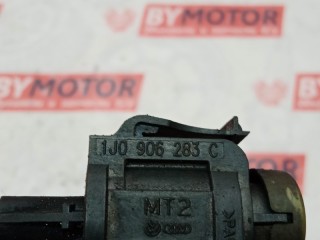 Клапан воздушный, ориг. номер 1J0906283C, Audi A4 B6 2000-2006