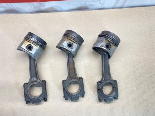 Поршень, ориг. номер 02108967R, Deutz DX