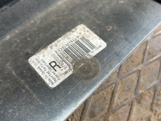 Накладка на порог наружная правая, ориг. номер 23444149, I05V9Q7, Chevrolet Cruze J400 2015-2023