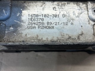 Теплообменник масляного фильтра, ориг. номер 05184294AE, 1650102301D, Jeep Grand Cherokee IV (WK2) 2010-2013