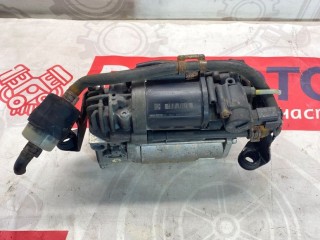 Кронштейн компрессора пневмоподвески Mercedes CLS W218 2010-2014, A2123200404