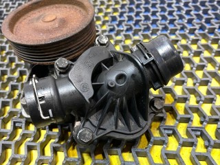 помпа, BMW 5 E60/E61 2002-2007