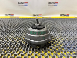 Подушка крепления двигателя левая BMW 5 E60/E61 2002-2007