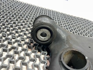 Рычаг передний правый, ориг. номер 2N0407152J, Volkswagen Crafter 2 2016-2026