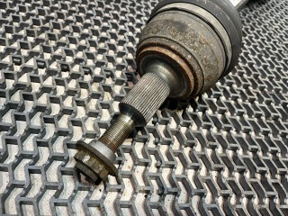 Полуось передняя правая, ориг. номер 2N0407272R, Volkswagen Crafter 2 2016-2026