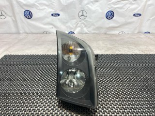 Фара правая Volkswagen Crafter 2011-2016