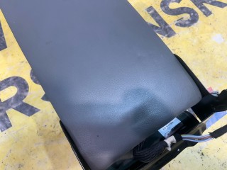 подлокотник заднего, BMW 7 E65/E66 2001-2005