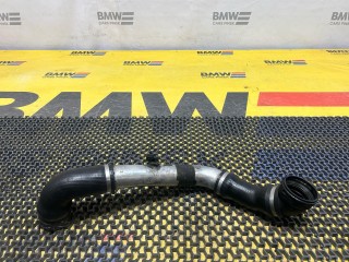 Патрубок интеркулера BMW 5 E60/E61 2002-2007