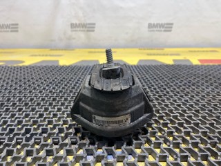 Подушка крепления двигателя, ориг. номер 6769874, BMW 5 E60/E61 2002-2007