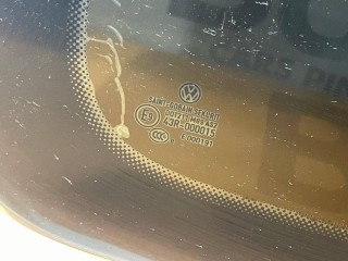 стекло кузовное заднее правое, ориг. номер 7H1845332AQ, Volkswagen Transporter T5 2002-2009