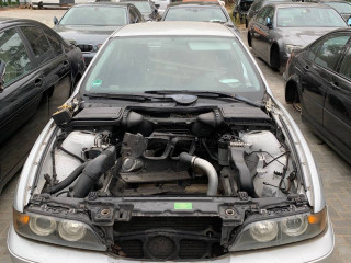 BMW 5 E39 [рестайлинг] 2002г. 2.0 л., M47 D20 (204D1), дизель, МКПП - фото №1