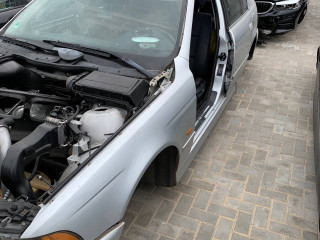 BMW 5 E39 [рестайлинг] 2002г. 2.0 л., M47 D20 (204D1), дизель, МКПП - фото №3