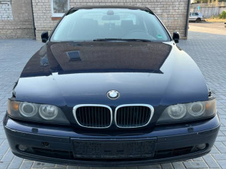 BMW 5 E39 [рестайлинг] 2001г. 2.2 л., M54 226 S1, бензин, МКПП - фото №1