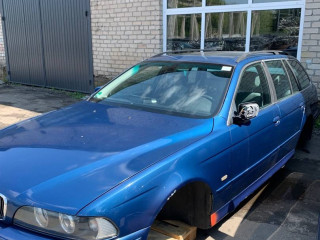 BMW 5 E39 [рестайлинг] 2003г. 2.5 л., M54 256 S5, бензин, МКПП - фото №2