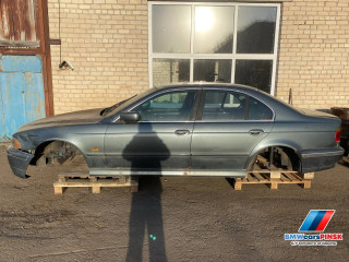 BMW 5 E39 [рестайлинг] 2002г. 3.0 л., дизель, АКПП - фото №3