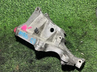 Кронштейн двигателя Audi A4 B6 2000-2006
