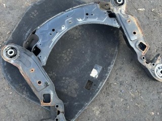 передняя балка (подрамник), Audi A6 4F/C6 2004-2008