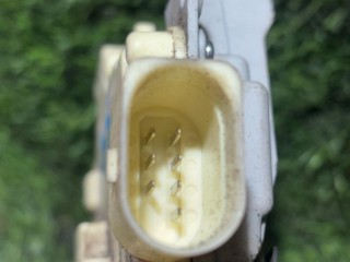 замок двери передней правой, Volkswagen Passat B6 2005-2010