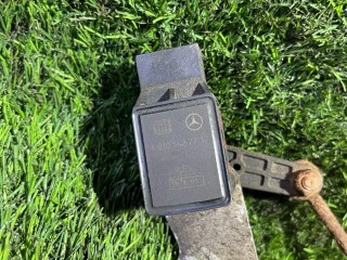 Датчик дорожного просвета задний, ориг. номер A0105427717, Mercedes-Benz E W211/S211 2002-2006
