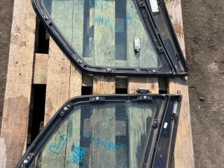 стекло кузовное заднее правое, Volkswagen Touareg 2002-2007