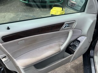 Салон (комплект сидений), Mercedes-Benz C W203/S203/CL203 2000-2004