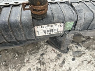 радиатор основной, ориг. номер A2205000903, Mercedes-Benz S W220 2002-2005
