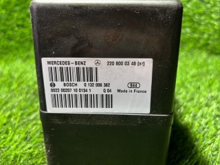 компрессор центрального замка, ориг. номер 2208000348, Mercedes-Benz S W220 1998-2002