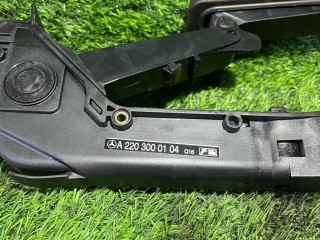 Педаль газа, ориг. номер A2203000104, Mercedes-Benz S W220 1998-2002
