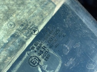 стекло двери передней левой, Mercedes-Benz E W210/S210 1995-1999
