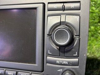 Магнитола Audi A4 B6 2000-2006