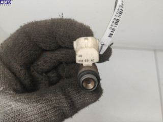 Форсунка топливная, ориг. номер 036031AC, Volkswagen Golf 5 2003-2009
