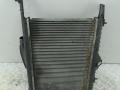 Радиатор интеркулера Mitsubishi Carisma 2001г. - фото №2