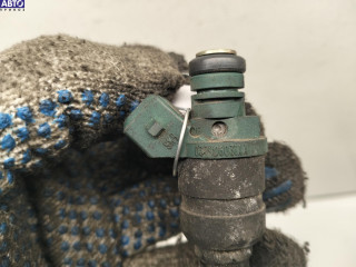 Форсунка топливная, ориг. номер 037906031AA, Volkswagen Golf 4 1997-2006
