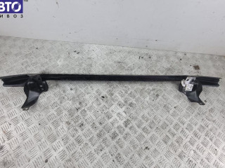 Усилитель бампера переднего, Volkswagen Golf 5 2003-2009