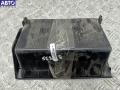 357857965 Корпус блока предохранителей Volkswagen Passat B3 1993г. - фото №2