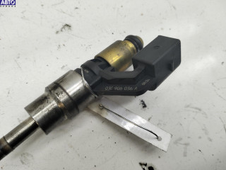 Форсунка топливная, ориг. номер 03C906036A, Volkswagen Touran 2003-2006