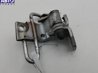 Петля двери передней правой, Volkswagen Passat B6 2005-2010