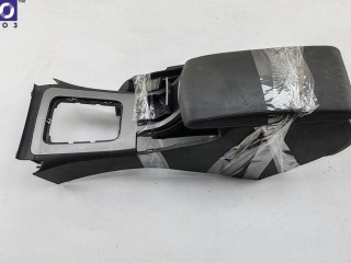 Подлокотник Peugeot 407 2004-2008