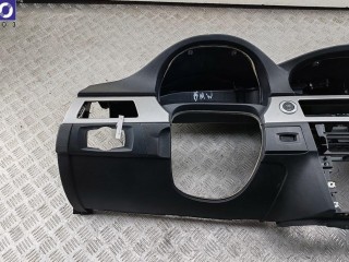 Панель приборная (торпедо), BMW 3 E90/E91/E92/E93 (2005-2013)