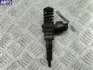 Форсунка топливная Volkswagen Passat B6 2005-2010
