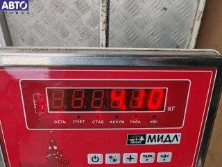 Рамка передняя (панель кузовная, телевизор), ориг. номер 3B0805594BL, Volkswagen Passat B5 2000-2005