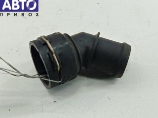 Фланец (тройник) системы охлаждения Volkswagen Golf 4 1997-2006