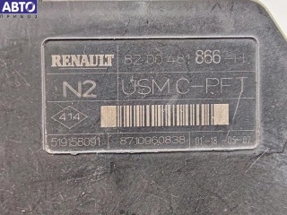 Блок предохранителей, ориг. номер 8200481866, Renault Scenic 2 (2003-2009)