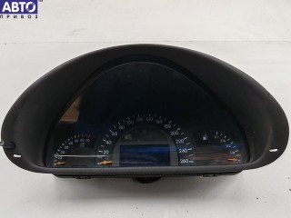 Щиток приборный (панель приборов) Mercedes C W203 2000-2004