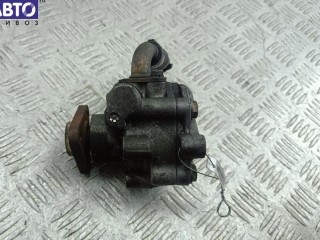 Насос гидроусилителя руля, ориг. номер 8D0145177Q, Volkswagen Passat B5 2000-2005