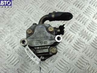 Насос гидроусилителя руля, ориг. номер 8D0145177Q, Volkswagen Passat B5 2000-2005